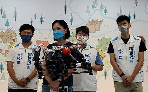 家族曾在高雄投資電信業  柯志恩：非直接出資持股者