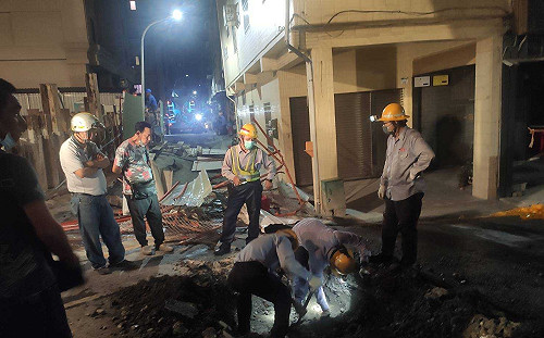 工安害道路塌陷 高市府成立專案責成建商修復賠償