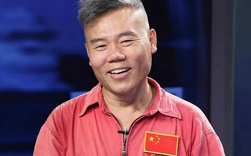 中共四大五毛遭集體禁言 專家 : 因為窮追猛打這個大企業 引「上面」震怒