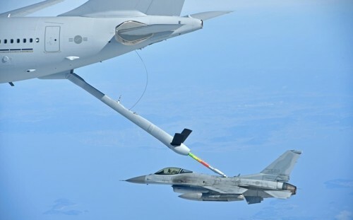 南韓第一次！「自食其力」參加「漆黑」軍演 自家空中加油機上陣