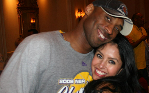 柯比·布萊恩墜機遺體照被警方洩漏 遺孀凡妮莎獲賠4.8億