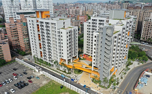 新北土城員和青社宅 榮獲「營建知訊」封面報導