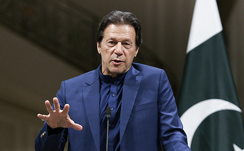 巴國首位遭罷免總理身陷「恐怖主義」指控 支持者群集政治風暴升級