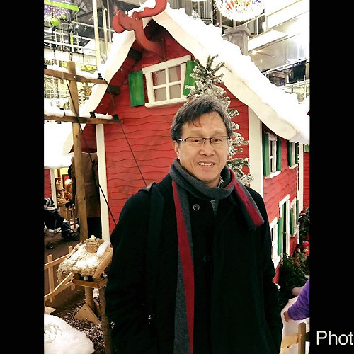 納粹事件  謝志偉：歷史缺真相讓學子無知