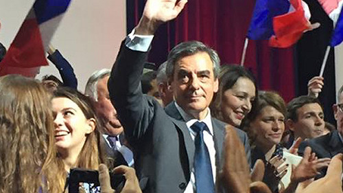 法總統大選 費雍醫保改革政見拖累民調