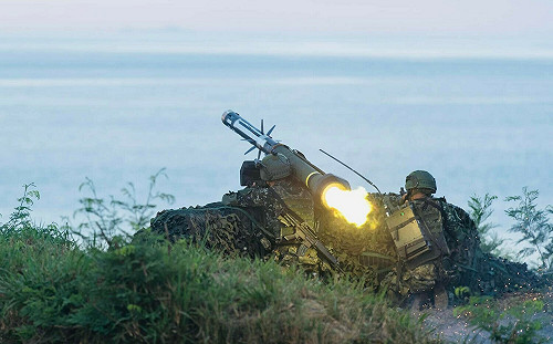 美積壓5785億輸台武器訂單！華爾街日報：大規模援助烏克蘭導致延遲交付