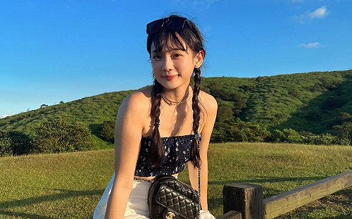 《全明星》籃球女神「洗菜」比基尼秀渾圓翹臀！狂吸4萬人按讚