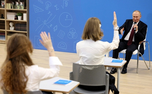 中國大舉公派留俄學生 中共官員「先不要」：就算免費也不讓小孩去