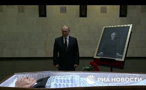 有心結？普丁將不參加戈巴契夫葬禮 克里姆林宮不承諾舉行國葬