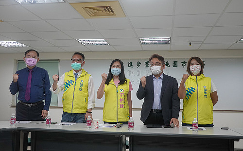 (影)被張善政告！「桃園媽媽」李柏瑟反批「轉移不了抄襲詐欺事實」