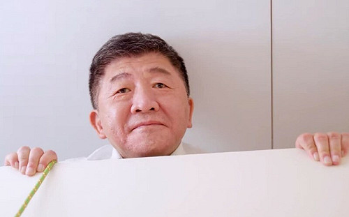 原來是他？！陳時中「人設」挨批 徐巧芯PO通訊錄稱「靈魂是焦糖」