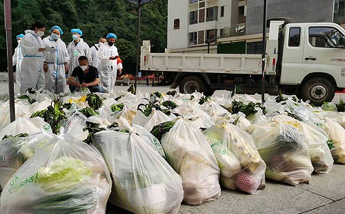 貴陽｢中國最大小區｣遭封控斷糧民怨四起 官方：年輕人少下廚沒儲糧