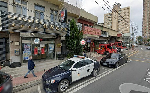 蘆洲警突舉槍自戕！搶救後恢復心跳