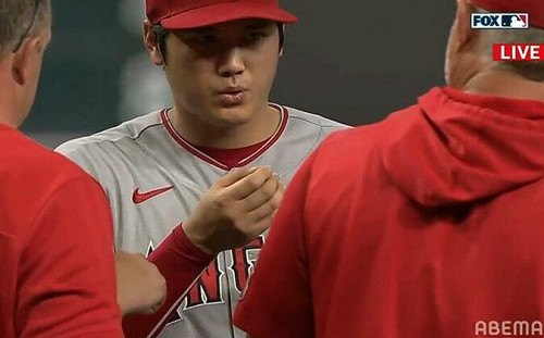 飆最速163公里！大谷卻緊急退場