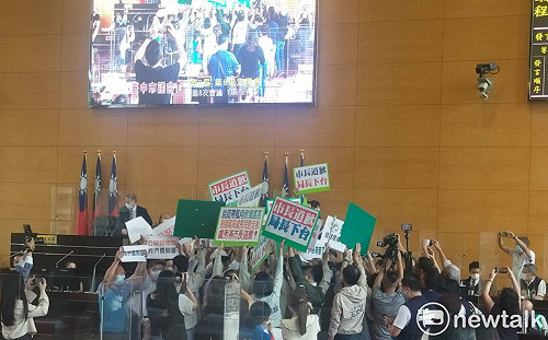 中市議會再因狼師案大亂鬥 盧秀燕重申：你敢犯，我一定辦！