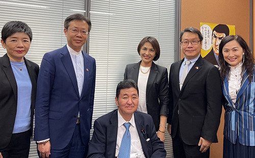 台日國會外交 綠委訪日本前防長岸信夫談台海安全