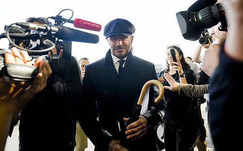 (影)哀悼英女王 貝克漢被目擊凌晨現身排隊人龍