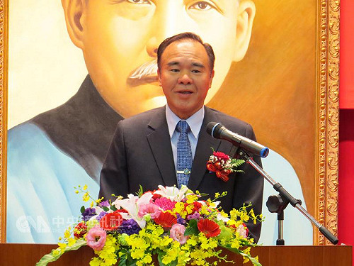 法務部矯正署長交接 北監典獄長黃俊棠出任