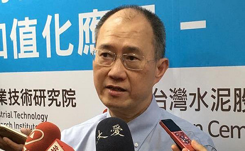台泥董座辜成允摔重傷  加護病房急救中