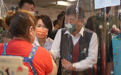 周玉蔻亂流 陳時中認了：支持度下滑、目前不會接受她訪問 