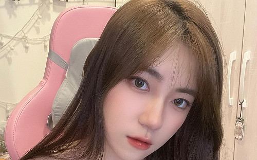 開台累了嗎？實況主「朵拉」玩遊戲竟忘記自己的名字