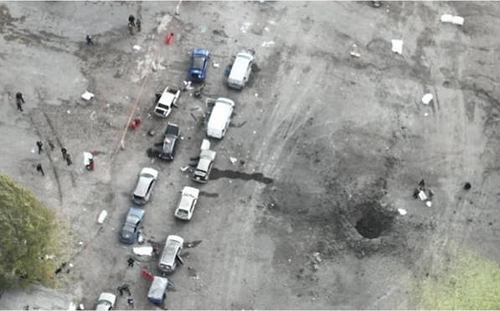 俄軍S-300導彈襲擊扎波羅熱市民間人道主義車隊 23人無辜喪生