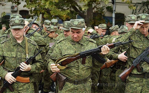 慘到爺孫同上戰場！俄羅斯調高徵兵年齡上限 高級軍官70歲前可召回