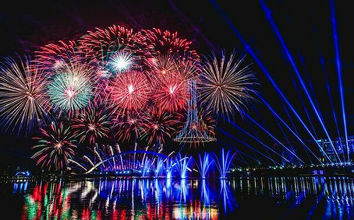 2022國慶煙火在嘉義！2.6萬發焰火結合水舞光雕點亮故宮南院