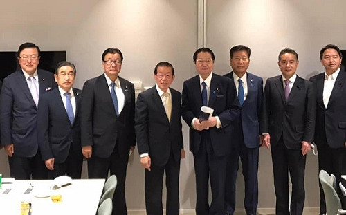 日本跨黨派議員 19 人抵台賀我國慶 謝長廷曝 : 原有高達 30 人報名!