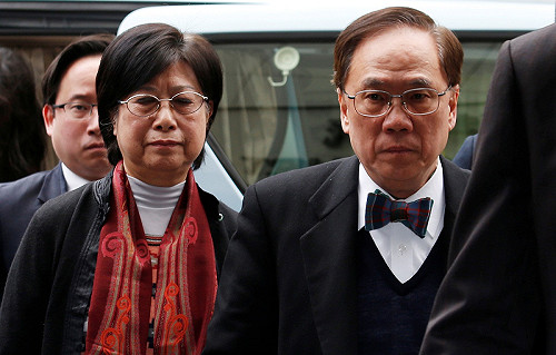 香港前特首曾蔭權涉貪  遭判刑20個月