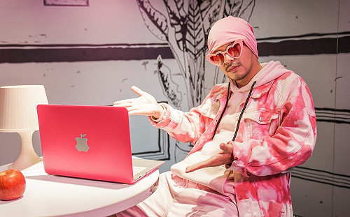 大馬鬼才黃明志曬「國旗」祝賀國慶！網讚爆：比台灣還台灣的藝人