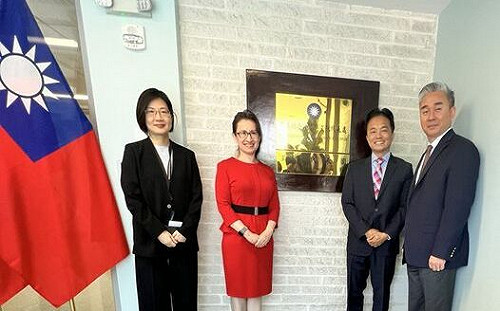 我國防部駐美軍團大樓完工　陳建仁、王美花、黃志芳受邀出席