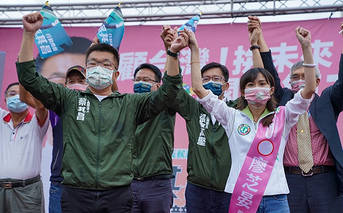 率5綠委為議員候選人站台 蔡其昌：打造進步光榮的台中