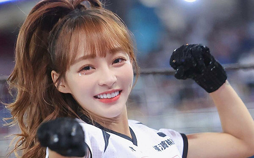 林襄抽菸道歉引爭議！導演圤智雨嘆「活該」：道歉百分百需要