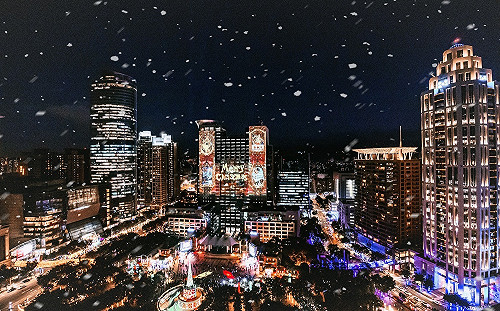 拒絕任何政治性語言潑墨　讓新北耶誕城維持「雪白」