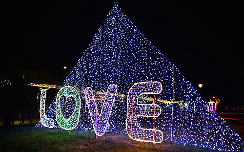 受連日豪雨影響 新北八里城市沙雕展期提前至10/20結束展覽