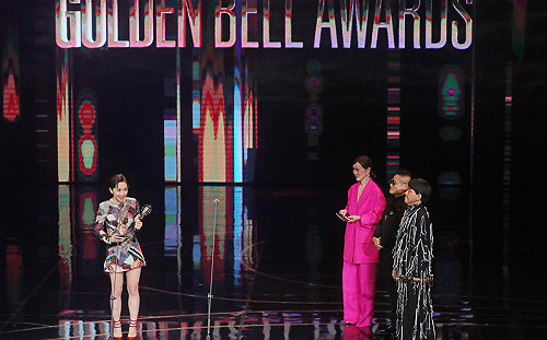 Lulu破魔咒奪綜藝主持人獎 楊貴媚率演員成功斜槓