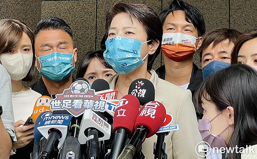 陳時中再喊抗中保台 黃珊珊酸：保台灣人還是保他們政治舞台？