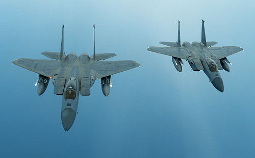 沖繩美F-15長駐改F-22輪調 數量、適應性恐削弱對中威懾力