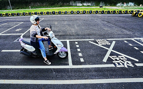 「機車道路安全駕駛班」4月上路！公總：提供2千名1200元補助