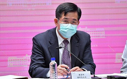 ChatGPT恐衍生學習公平性隱憂！潘文忠：未來將訂相關規範