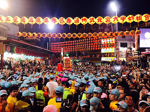 大甲媽遶境起駕  廟會文化藝術大串演