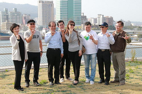 鄭麗君：海洋文化.音樂中心.駁二 串連成文化廊帶