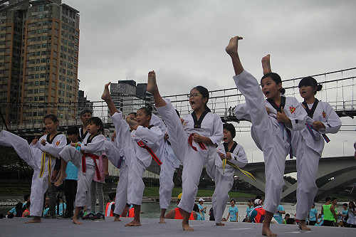 給予關懷不放棄 折翼的天使表現亮眼