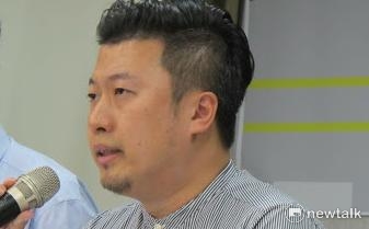迎戰前瞻　民進黨出擊、推10萬本前瞻手冊