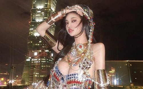 世新女神Cos吉巴羅！遮半球網暈翻