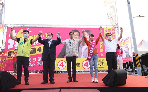 「光復縣長」、「政論一姐」 搶救前鎮小港黃雍琇