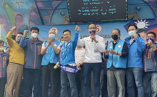 被爆「韓家軍」操刀夾殺高虹安 韓國瑜現身不回應