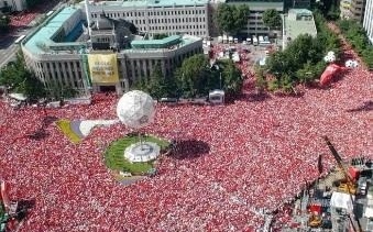 被梨泰院事件嚇壞了！韓國取消世界盃期間街頭助威活動