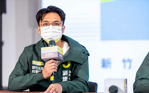 人頭助理涉犯貪污？高虹安問要提什麼單據？沈慧虹競辦喊：「這2大證據」